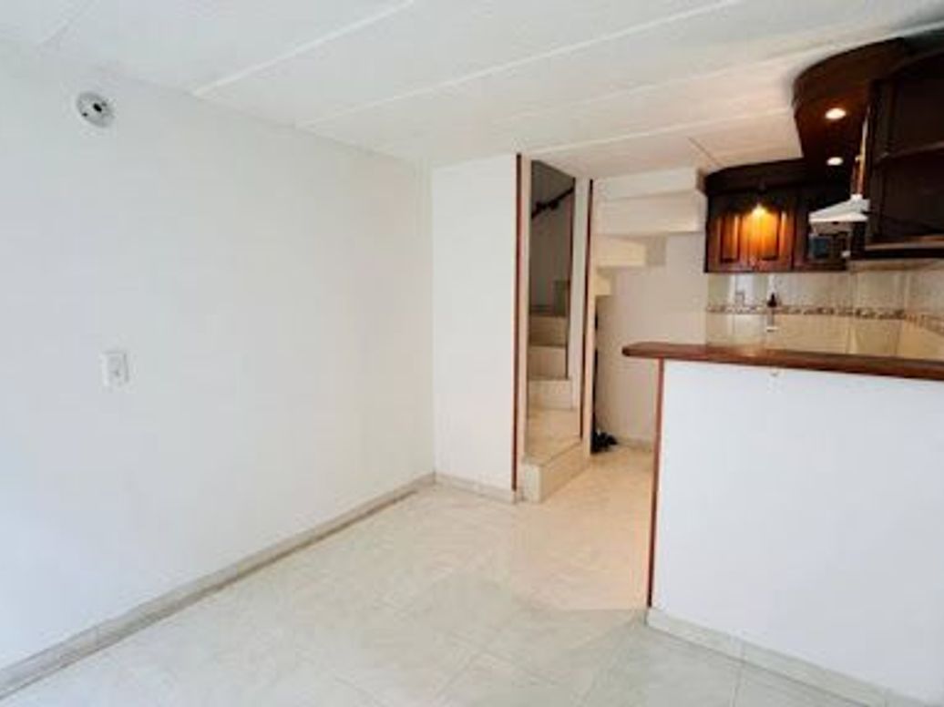 Casa de 2 alcobas en venta en La Fontana, Bogotá, 47 m² · foto 4 de 20