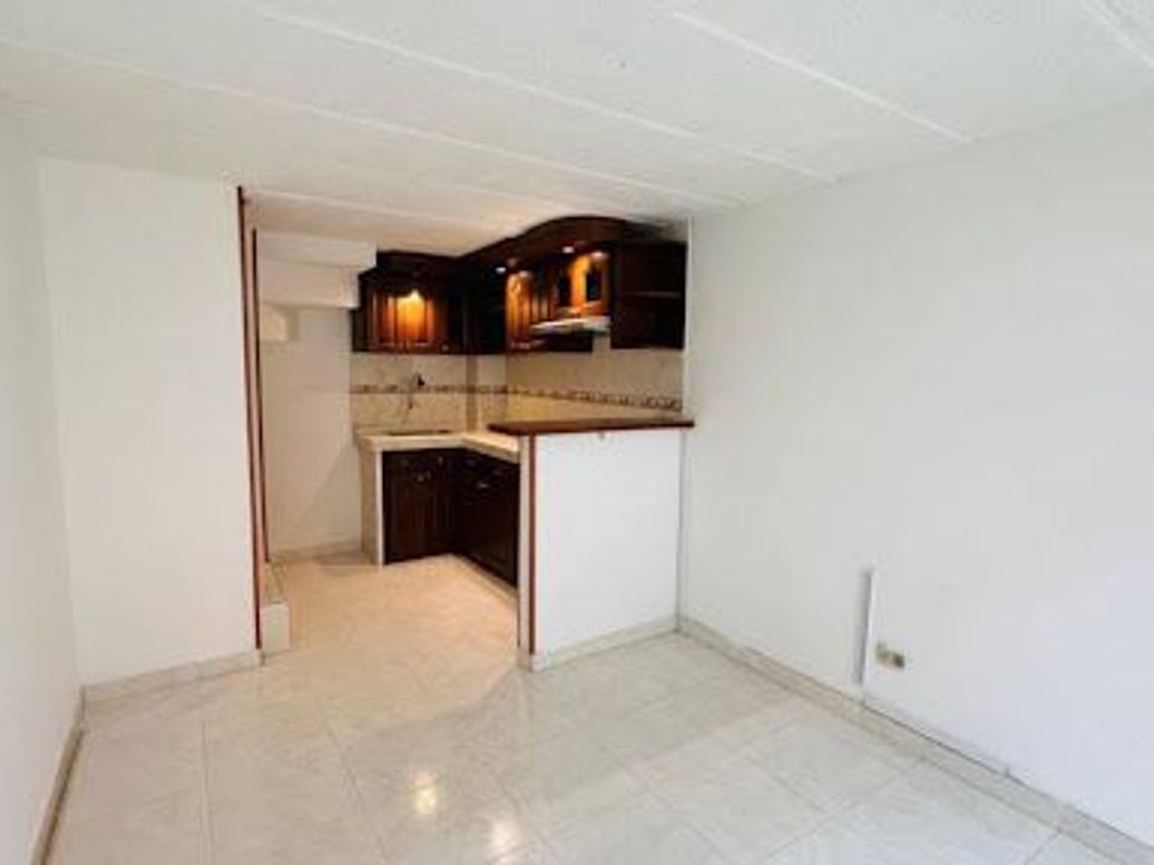 Casa de 2 alcobas en venta en La Fontana, Bogotá, 47 m² · foto 6 de 20