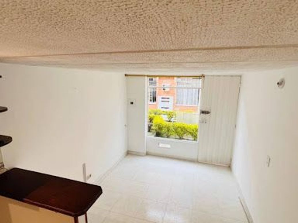 Casa de 2 alcobas en venta en La Fontana, Bogotá, 47 m² · foto 9 de 20