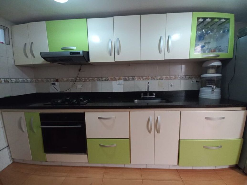 Casa de 5 alcobas en venta en Versalles, Bogotá, 154 m² · foto 10 de 20
