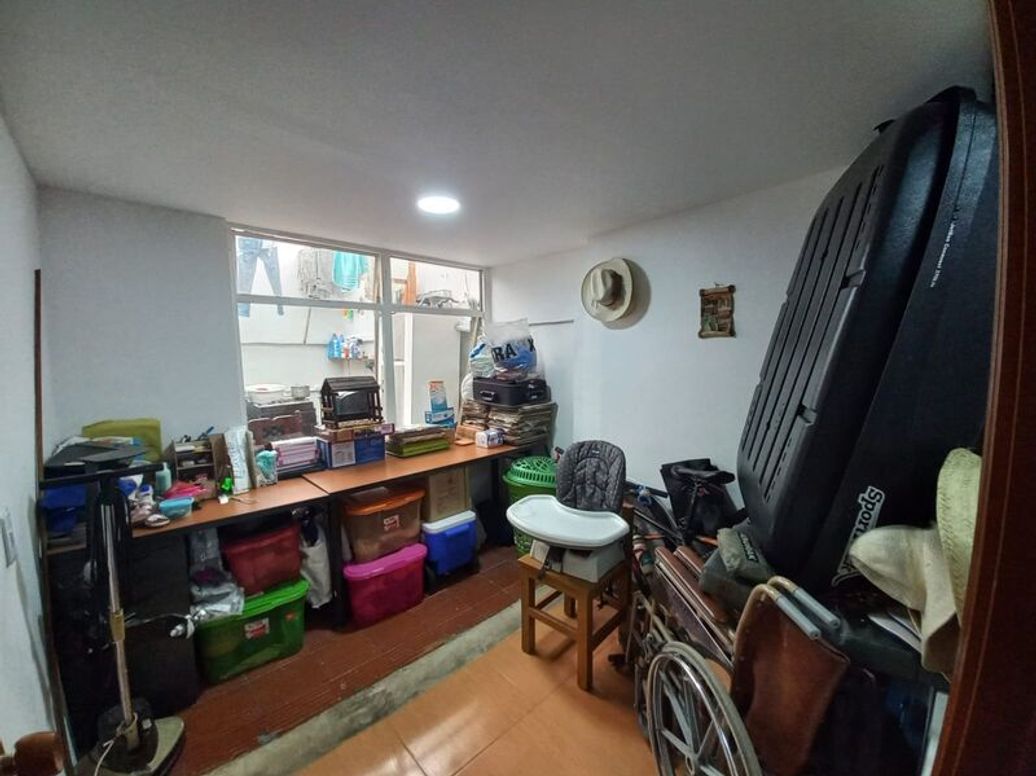 Casa de 5 alcobas en venta en Versalles, Bogotá, 154 m² · foto 7 de 20