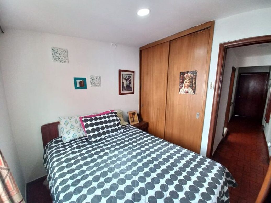 Casa de 5 alcobas en venta en Versalles, Bogotá, 154 m² · foto 20 de 20