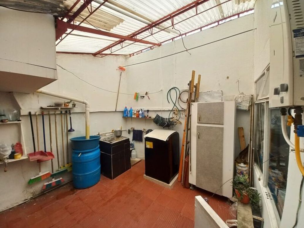 Casa de 5 alcobas en venta en Versalles, Bogotá, 154 m² · foto 13 de 20