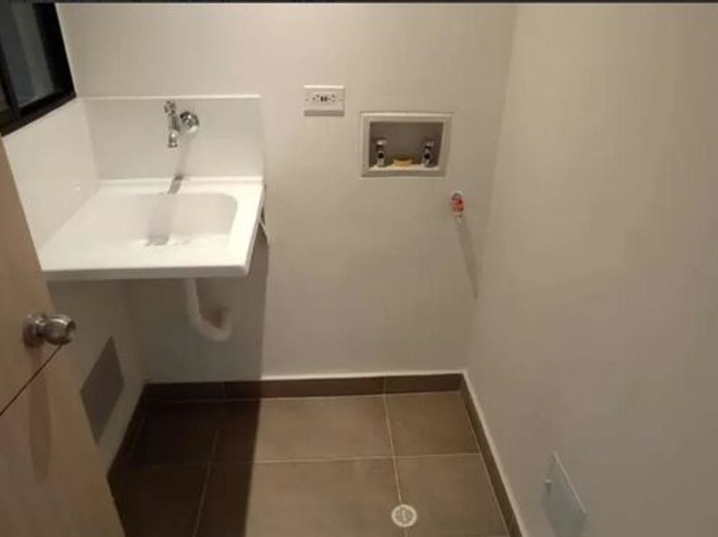 Apartamento de 2 alcobas en venta en A.S.D., Bogotá, 67 m² · foto 3 de 13