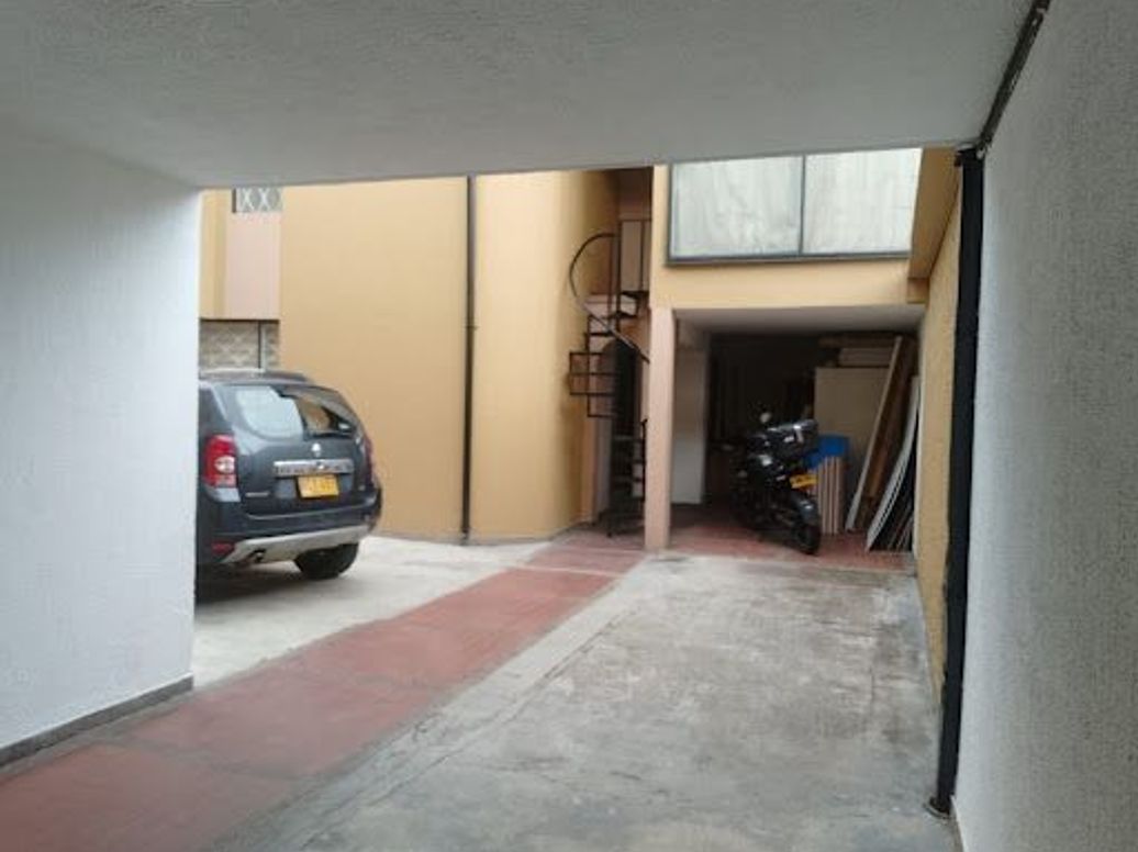 Apartaestudio en venta en Normandía, Bogotá, 54 m² · foto 4 de 20