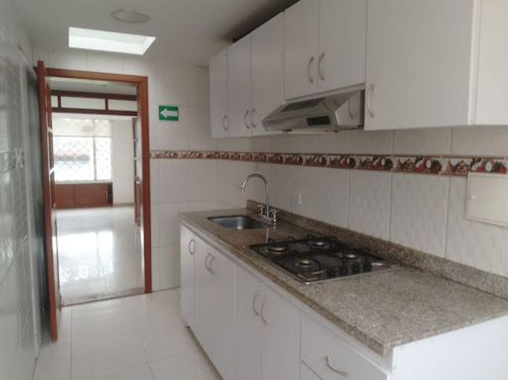 Apartaestudio en venta en Normandía, Bogotá, 54 m² · foto 19 de 20