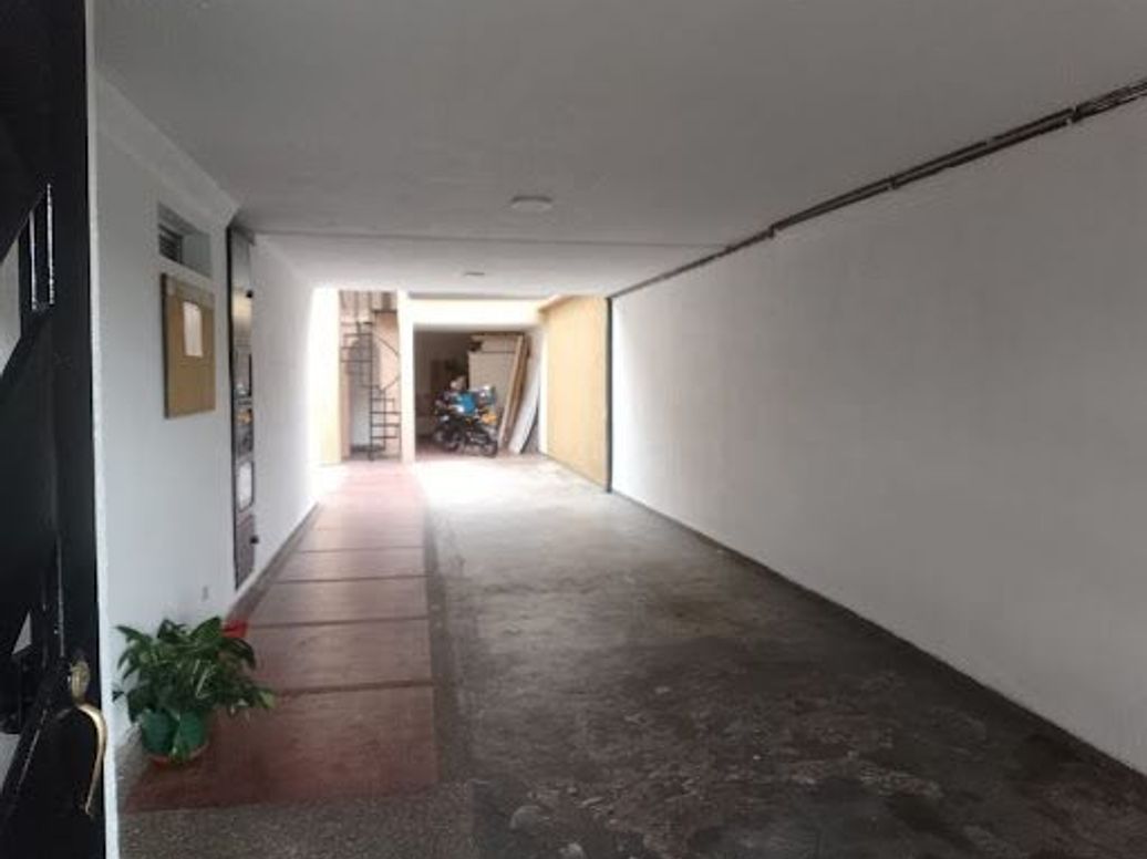 Apartaestudio en venta en Normandía, Bogotá, 54 m² · foto 3 de 20