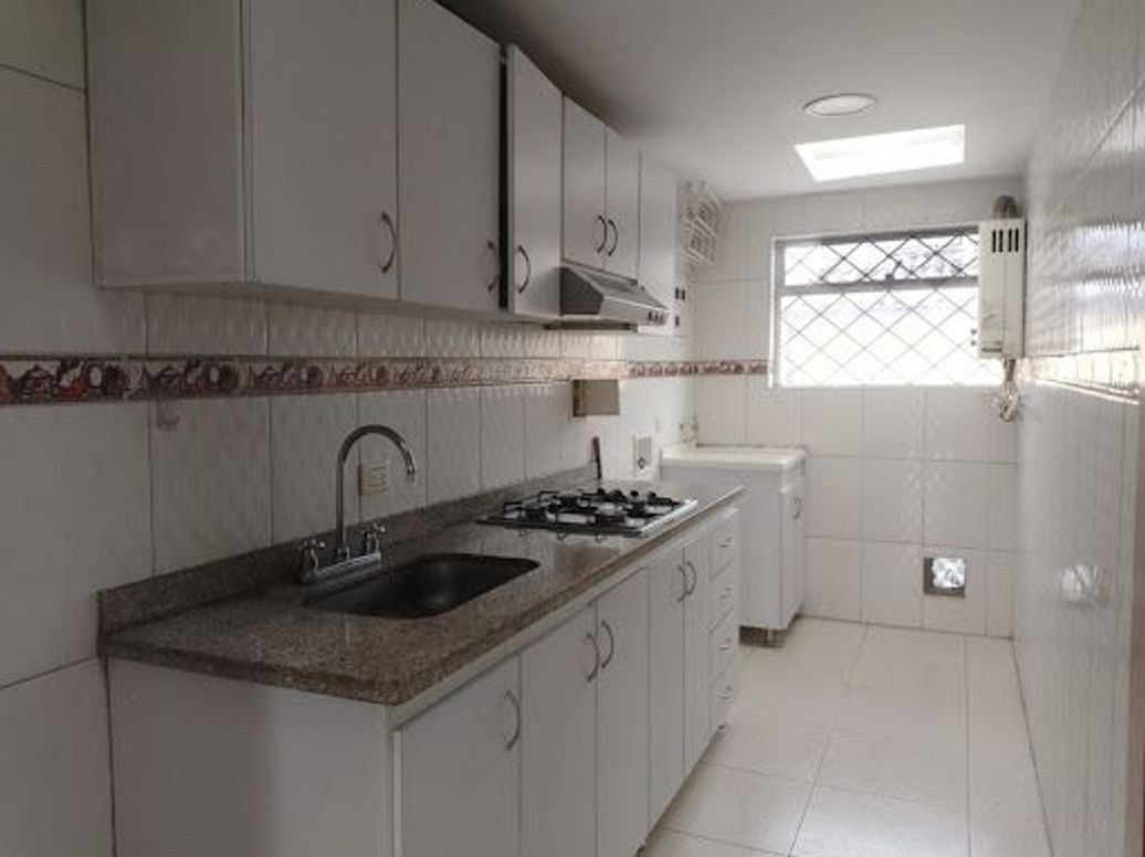 Apartaestudio en venta en Normandía, Bogotá, 54 m² · foto 17 de 20