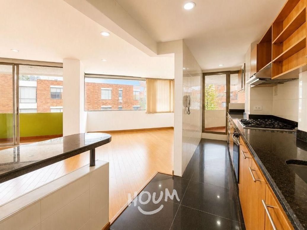 Apartamento de 3 alcobas en venta en Bella Suiza, Bogotá, 156 m² · foto 4 de 11
