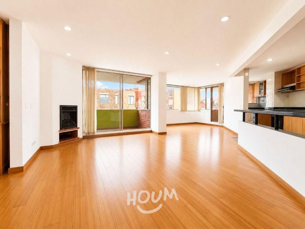 Apartamento de 3 alcobas en venta en Bella Suiza, Bogotá, 156 m² · foto 3 de 11