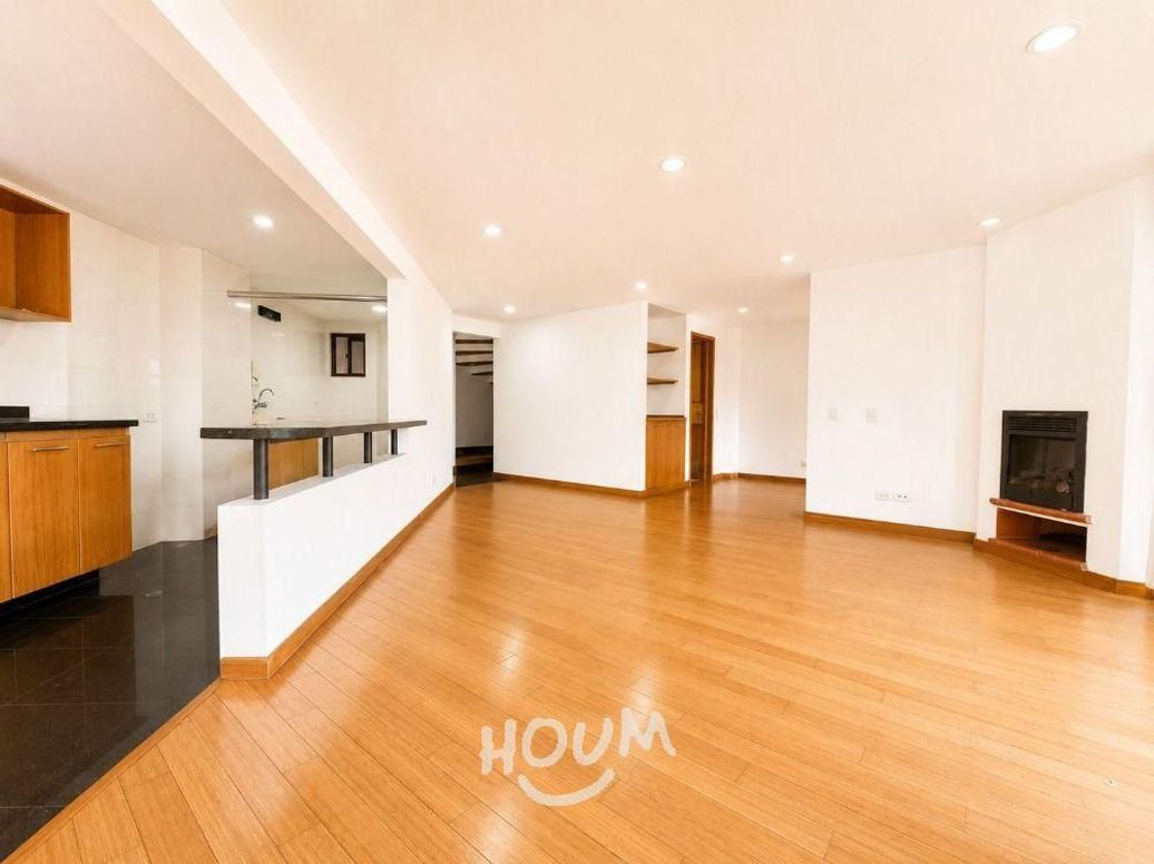 Apartamento de 3 alcobas en venta en Bella Suiza, Bogotá, 156 m² · foto 2 de 11