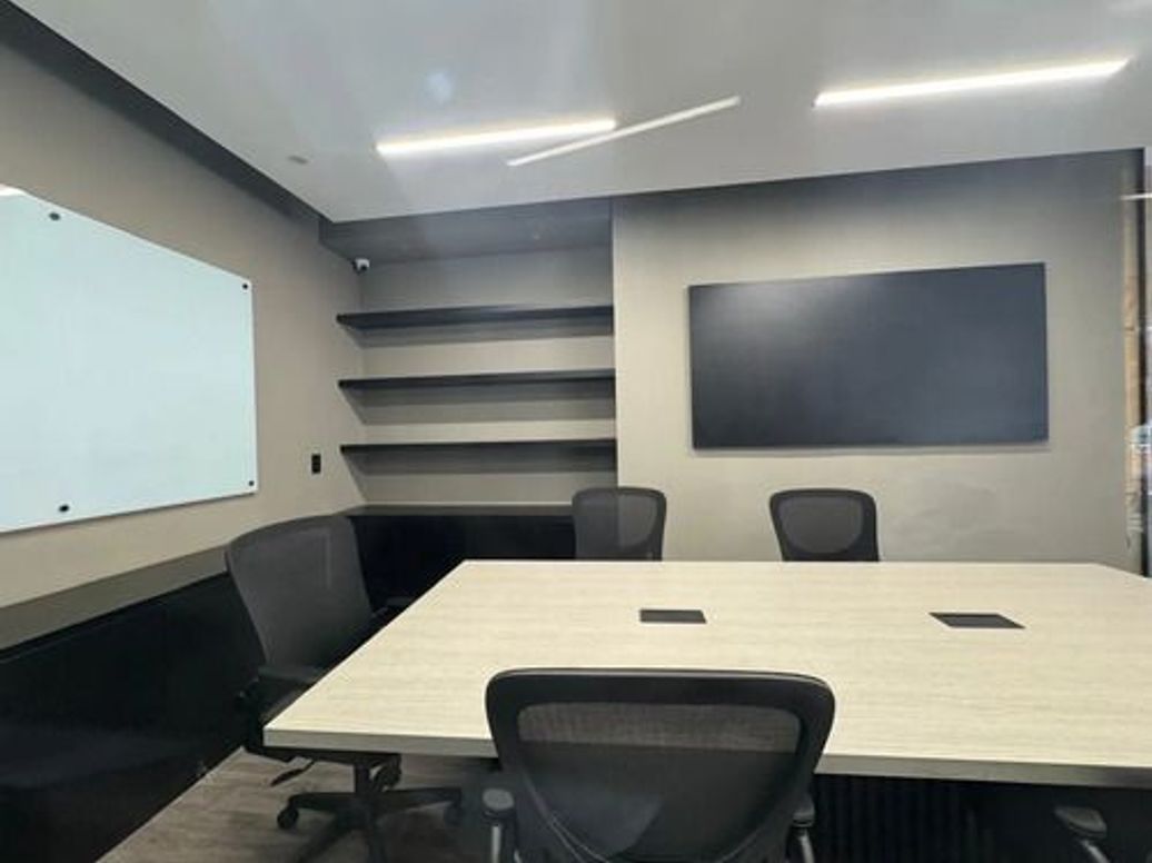Apartamento de 2 alcobas en venta en Santa Barbara, Bogotá, 70 m² · foto 5 de 6