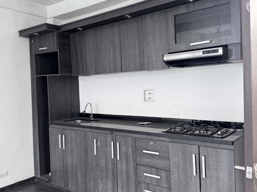 Casa de 5 alcobas en venta en San Felipe, Bogotá, 390 m² · foto 8 de 20