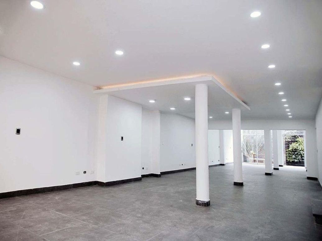 Casa de 5 alcobas en venta en San Felipe, Bogotá, 390 m² · foto 3 de 20