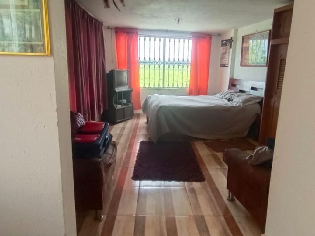 Casa de 6 alcobas en venta en Villa Claver 1 Y 2, Bogotá, 86 m² · foto 6 de 19
