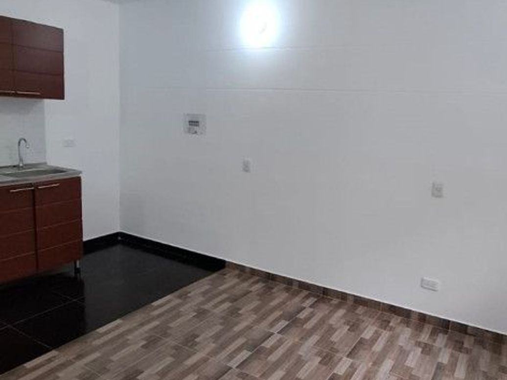 Apartaestudio en venta en Calvo Sur, Bogotá, 29 m² · foto 5 de 15
