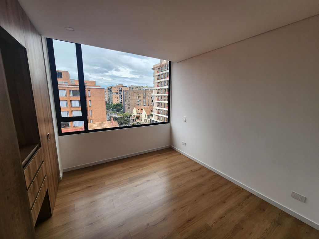 Apartamento de 3 alcobas en arriendo en Los Cedros Oriental, Bogotá, 114 m² · foto 11 de 20
