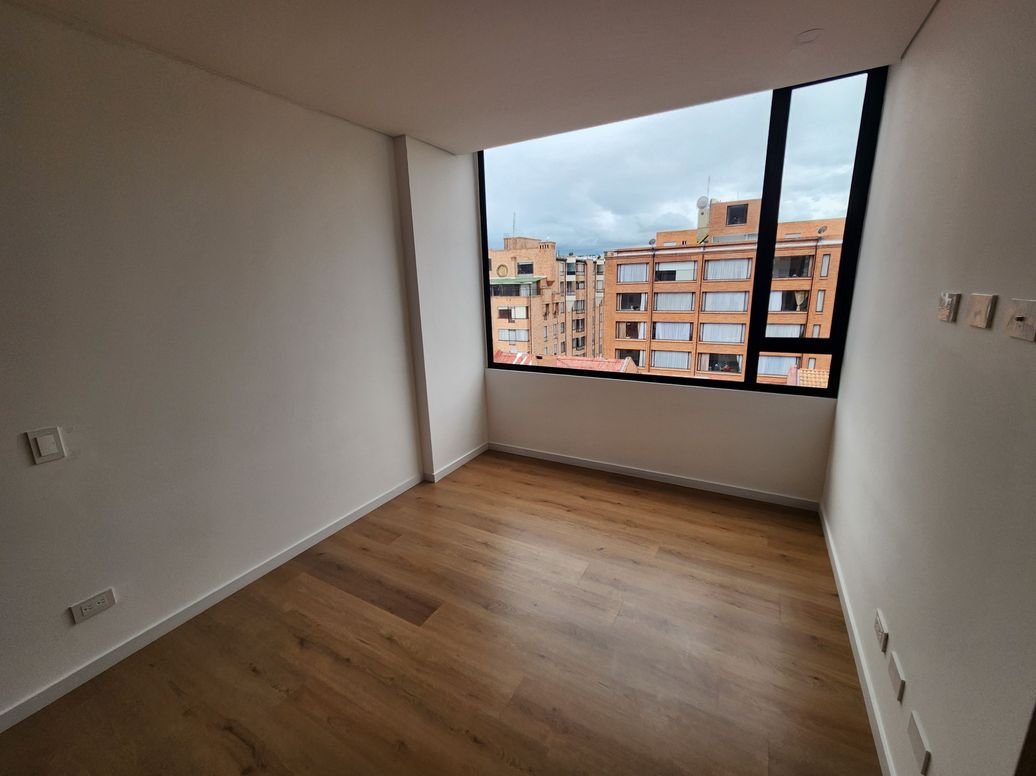 Apartamento de 3 alcobas en arriendo en Los Cedros Oriental, Bogotá, 114 m² · foto 14 de 20