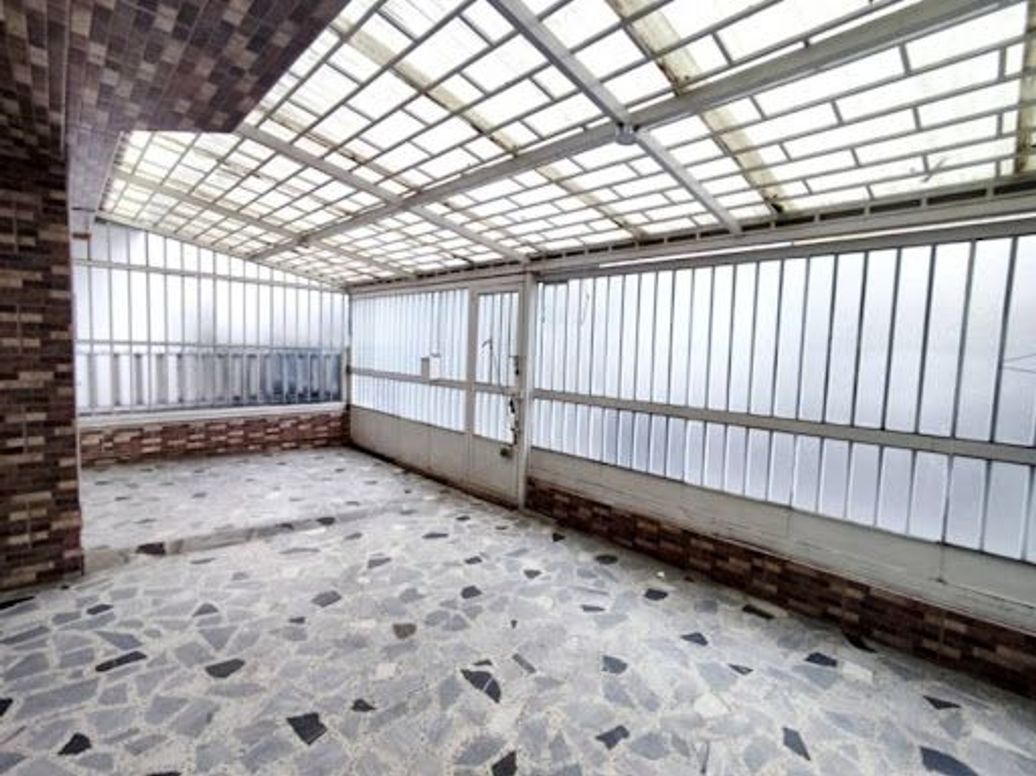 Casa de 7 alcobas en venta en Santa Isabel, Bogotá, 350 m² · foto 3 de 20