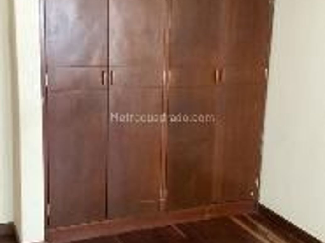 Casa de 5 alcobas en venta en Florida Blanca, Bogotá, 300 m² · foto 3 de 15