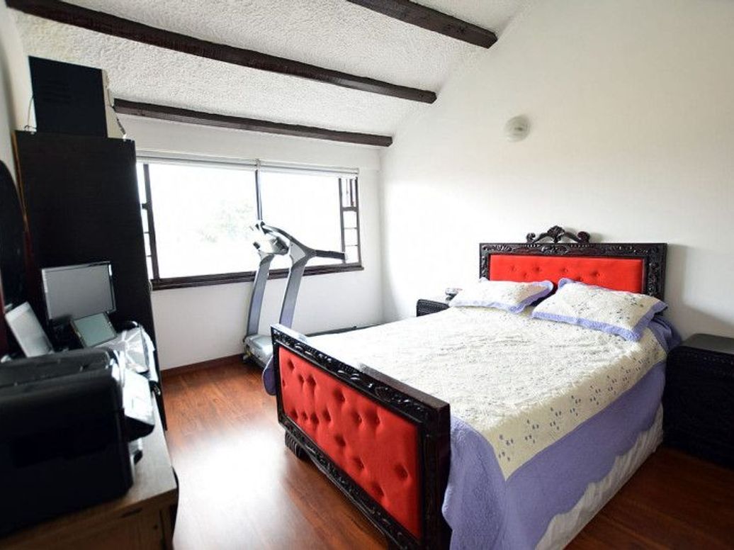 Casa de 4 alcobas en venta en Villa Magdala, Bogotá, 220 m² · foto 10 de 20