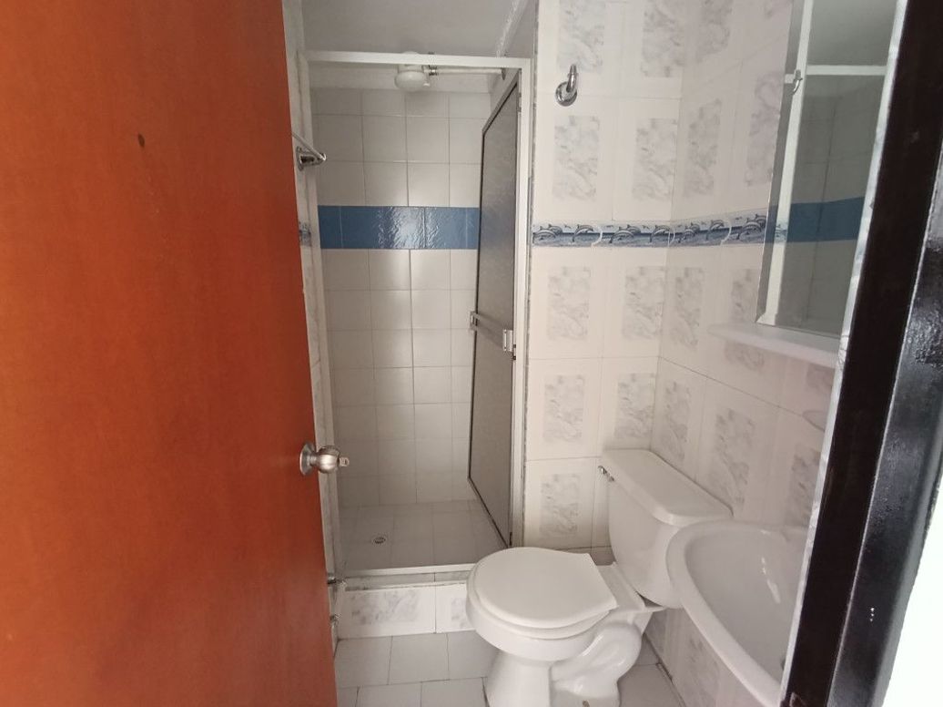 Apartamento de 3 alcobas en venta en La Cabaña, Bogotá, 54 m² · foto 12 de 17