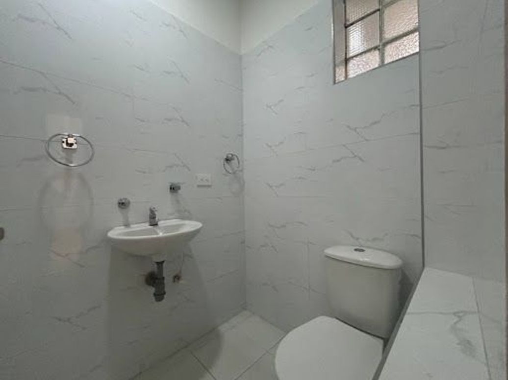 Casa de 2 alcobas en venta en Teusaquillo, Bogotá, 240 m² · foto 5 de 20