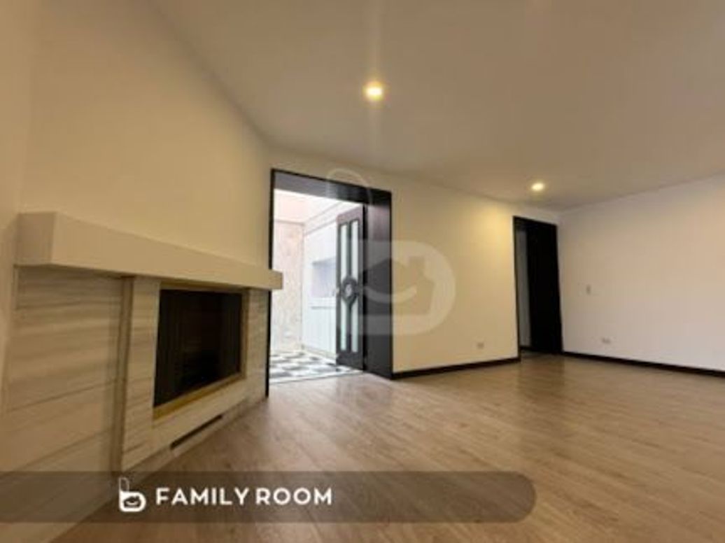 Apartamento de 5 alcobas en venta en Usaquén, Bogotá, 1000 m² · foto 7 de 15