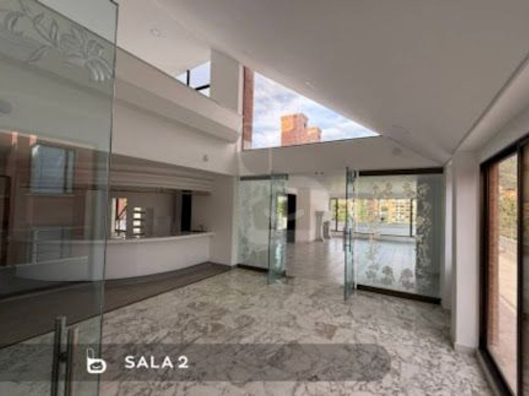 Apartamento de 5 alcobas en venta en Usaquén, Bogotá, 1000 m² · foto 10 de 15