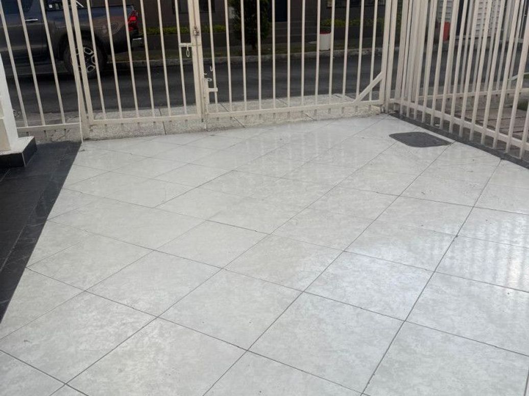 Casa de 4 alcobas en venta en Julio Flórez, Bogotá, 249 m² · foto 4 de 20