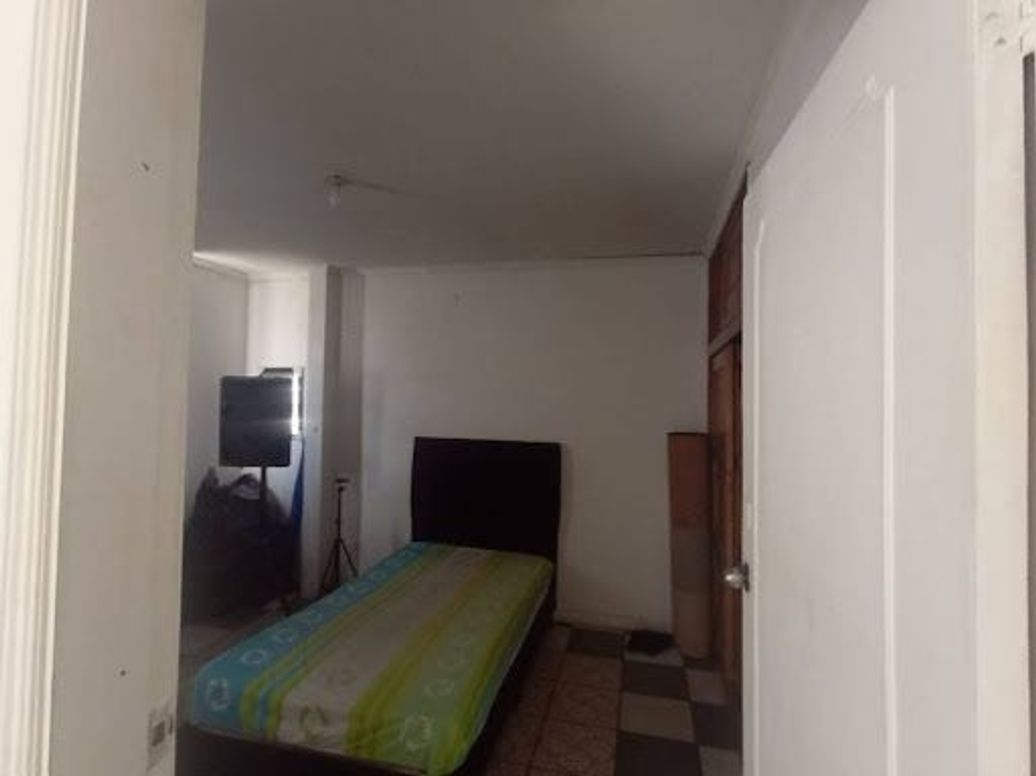 Casa de 7 alcobas en venta en Gran Britalia Et. I, Bogotá, 240 m² · foto 12 de 20