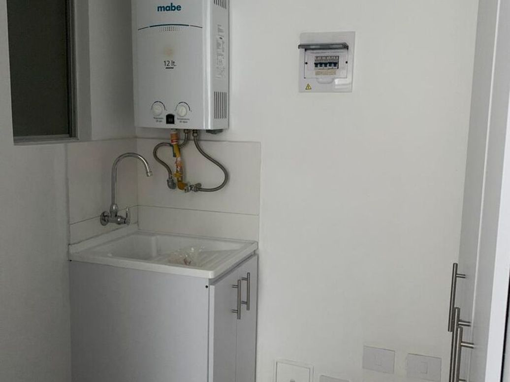 Apartamento de 3 alcobas en venta en La Pradera, Bogotá, 89 m² · foto 3 de 20
