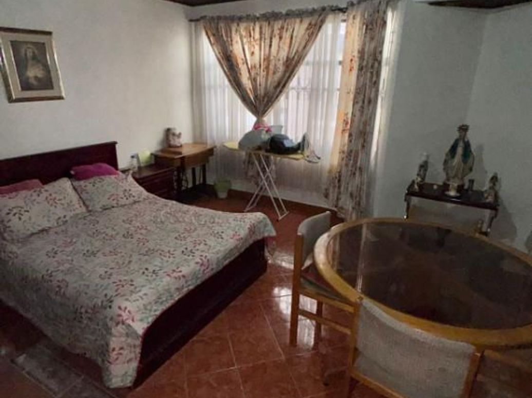 Casa de 4 alcobas en venta en Villas Del Madrigal, Bogotá, 250 m² · foto 10 de 12