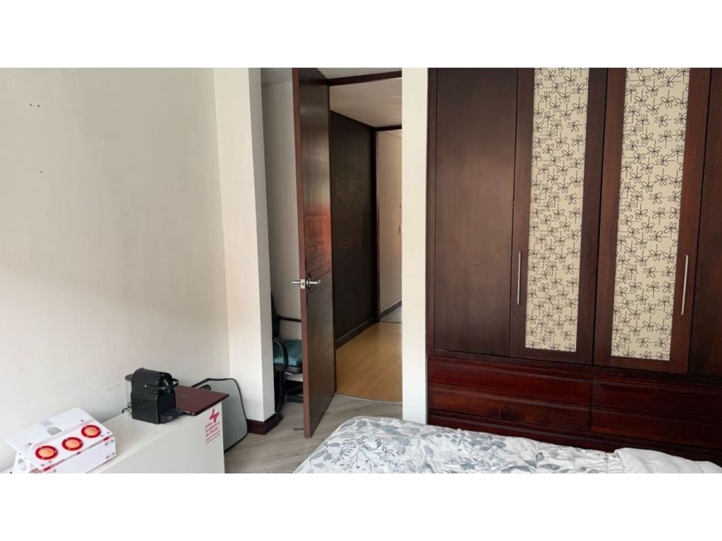 Apartamento de 3 alcobas en venta en El Contador, Bogotá, 123 m² · foto 9 de 20
