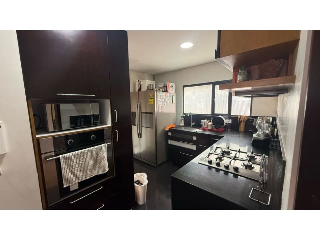 Apartamento de 3 alcobas en venta en El Contador, Bogotá, 123 m² · foto 17 de 20