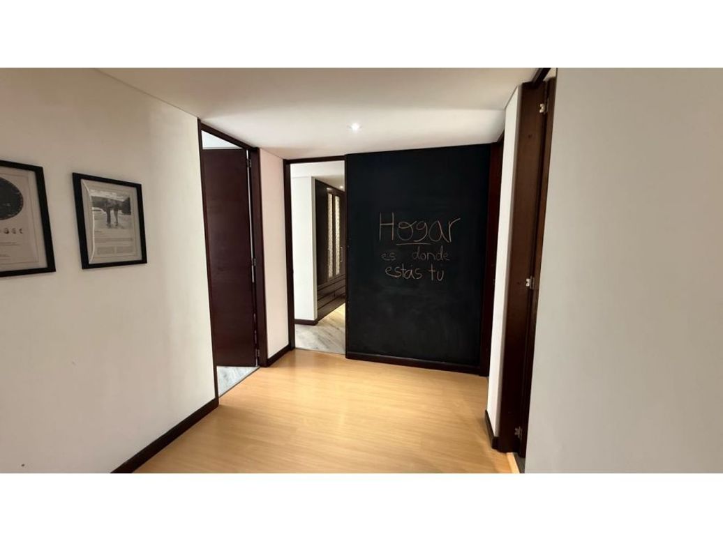 Apartamento de 3 alcobas en venta en El Contador, Bogotá, 123 m² · foto 6 de 20