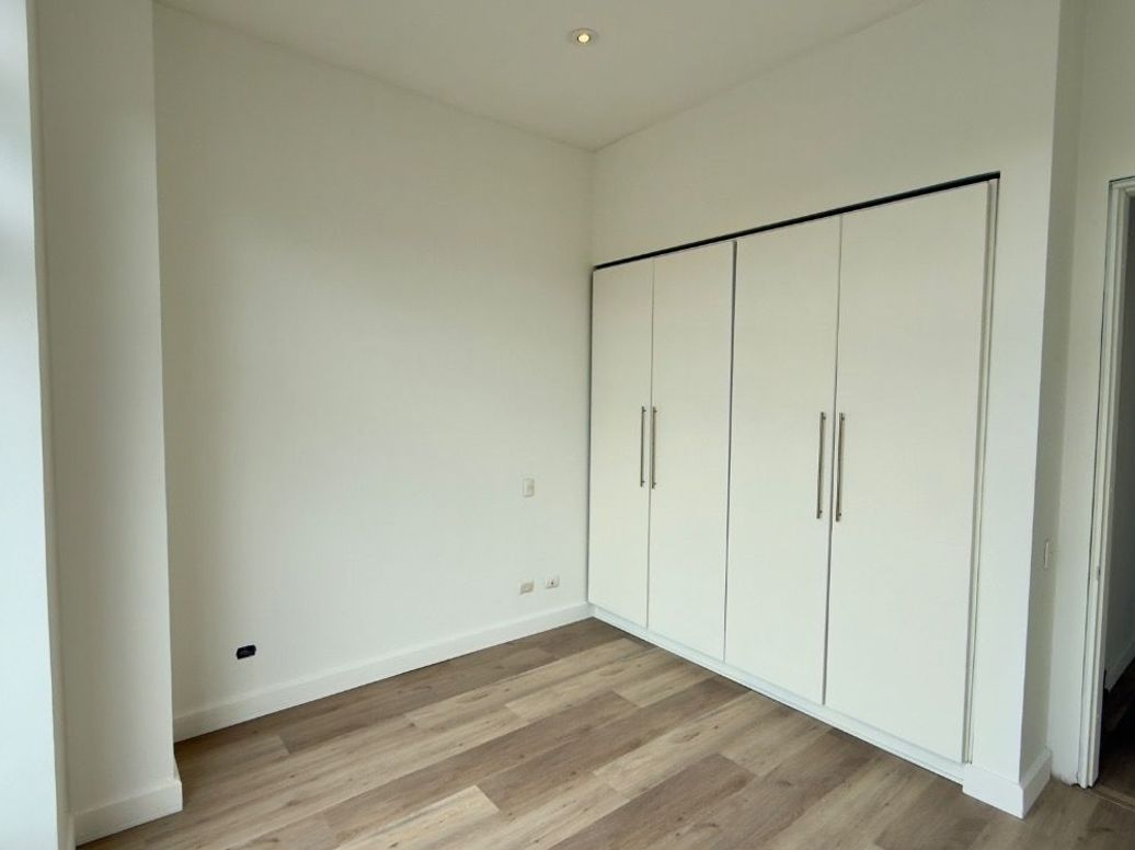Apartamento de 2 alcobas en venta en Chico Norte Et. Iii, Bogotá, 143 m² · foto 13 de 20