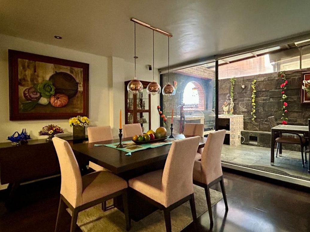 Casa de 3 alcobas en venta en Santa Bibiana, Bogotá, 289 m² · foto 7 de 20