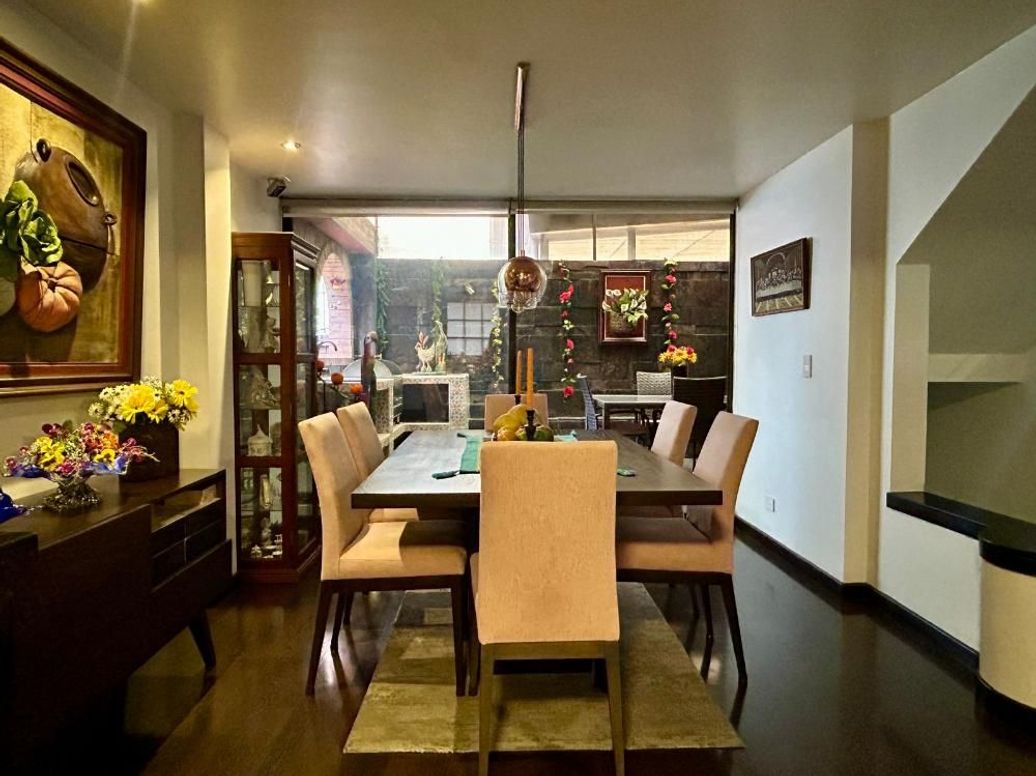 Casa de 3 alcobas en venta en Santa Bibiana, Bogotá, 289 m² · foto 8 de 20