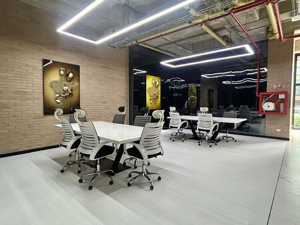 Apartaestudio en venta en Chico Norte Et. Iii, Bogotá, 17 m² · foto 2 de 16