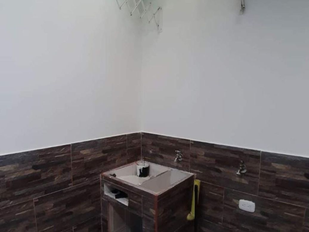 Casa de 5 alcobas en venta en Super Manzana 15, Bogotá, 100 m² · foto 3 de 12