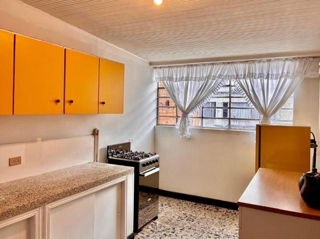 Casa de 3 alcobas en venta en Normandia Occidental, Bogotá, 145 m² · foto 12 de 15