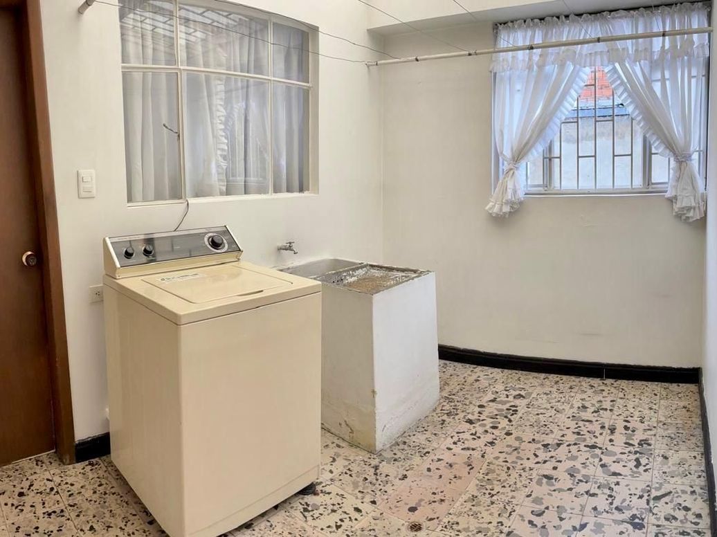 Casa de 3 alcobas en venta en Normandia Occidental, Bogotá, 145 m² · foto 13 de 15