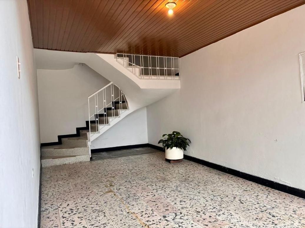 Casa de 3 alcobas en venta en Normandia Occidental, Bogotá, 145 m² · foto 14 de 15