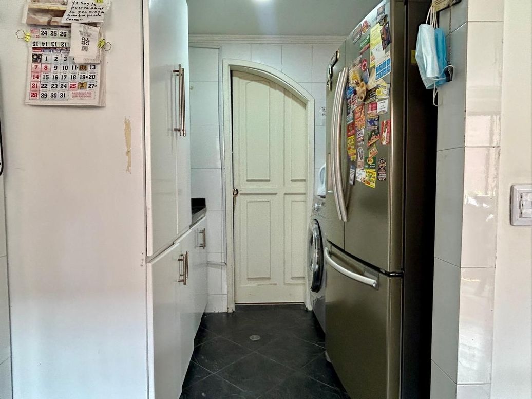 Apartamento de 3 alcobas en venta en Santa Barbara Occidental, Bogotá, 109 m² · foto 10 de 20