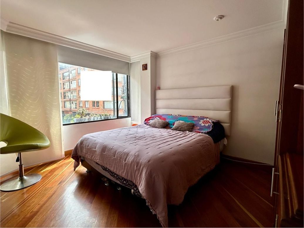 Apartamento de 3 alcobas en venta en Santa Barbara Occidental, Bogotá, 109 m² · foto 17 de 20