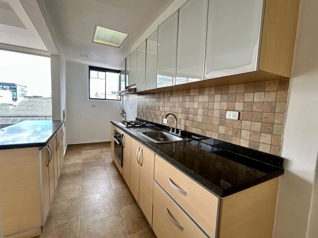 Apartamento de 3 alcobas en venta en Quinta Paredes, Bogotá, 109 m² · foto 11 de 20