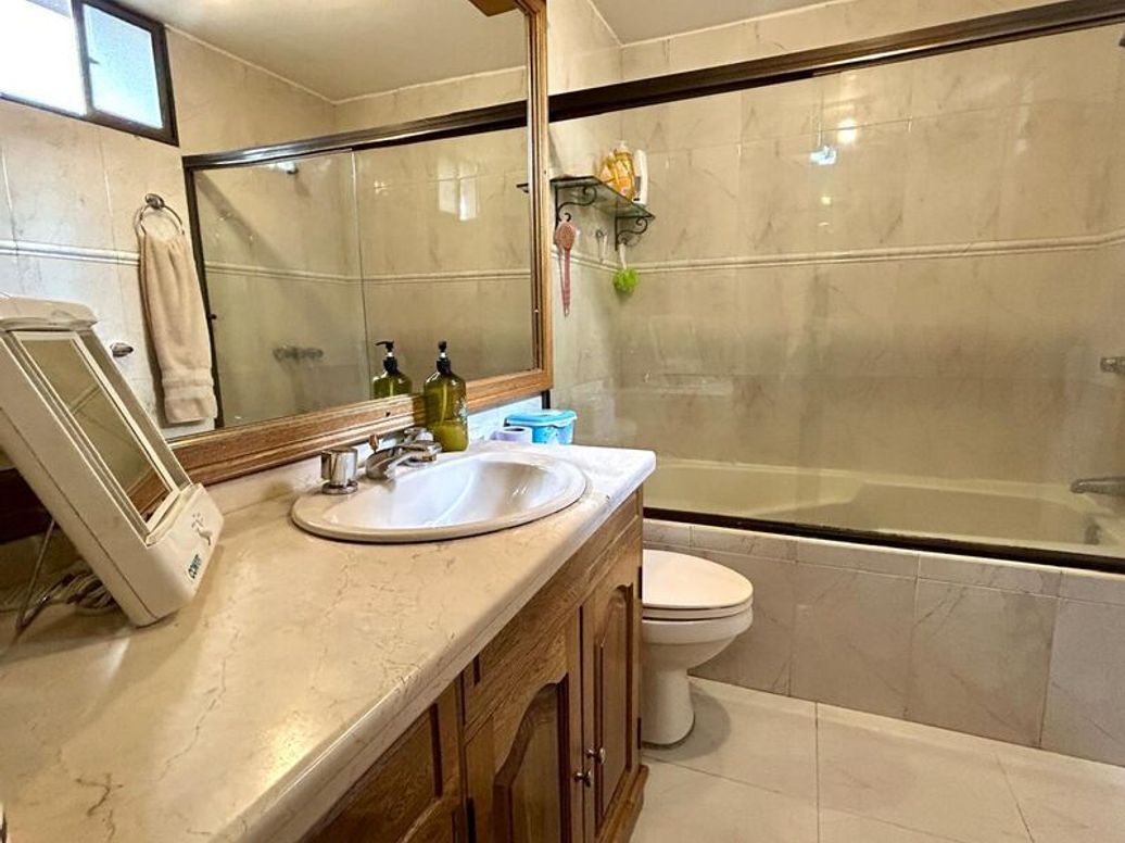 Apartamento de 3 alcobas en venta en Molinos Norte, Bogotá, 172 m² · foto 11 de 19
