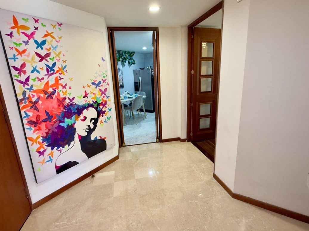 Apartamento de 4 alcobas en venta en Santa Bibiana, Bogotá, 178 m² · foto 5 de 20