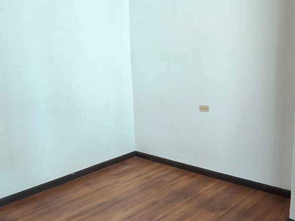 Casa de 7 alcobas en venta en Ingles, Bogotá, 285 m² · foto 7 de 20